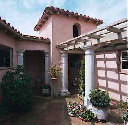HISTORIC COURTYARD